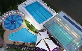 Luani-A Spa & Wellness Center